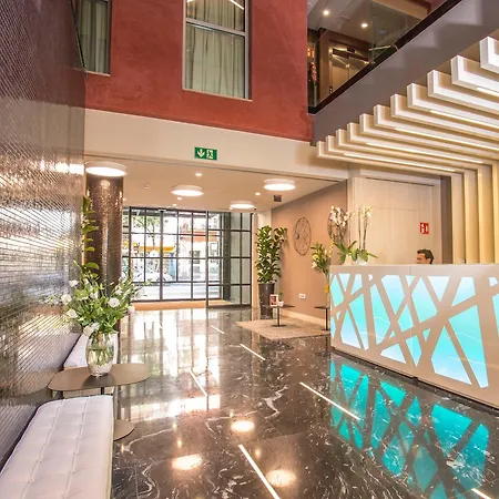 Hotel Arya Stadium 3*