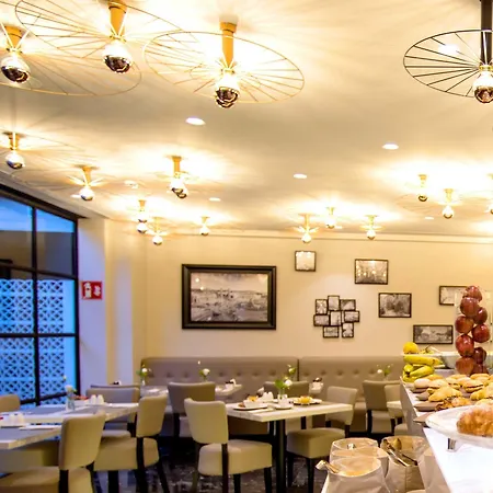 Hotel Arya Stadium 3*