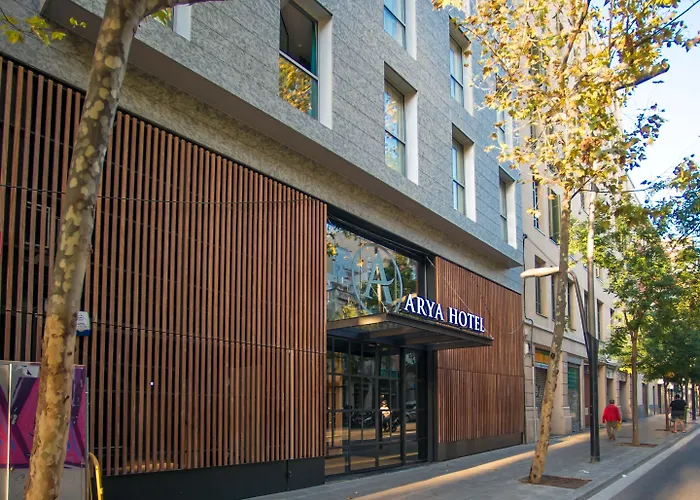 Arya Stadium 3* Барселона