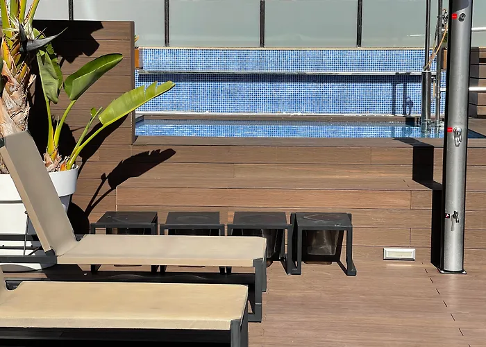 Отель Arya Stadium