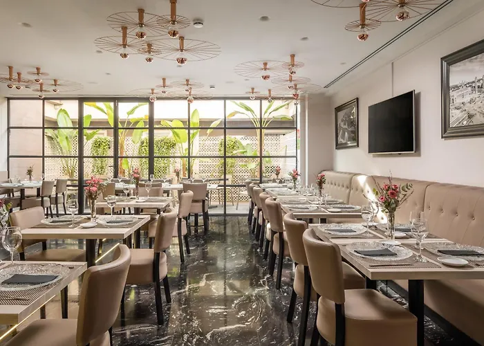 Отель Arya Stadium Барселона