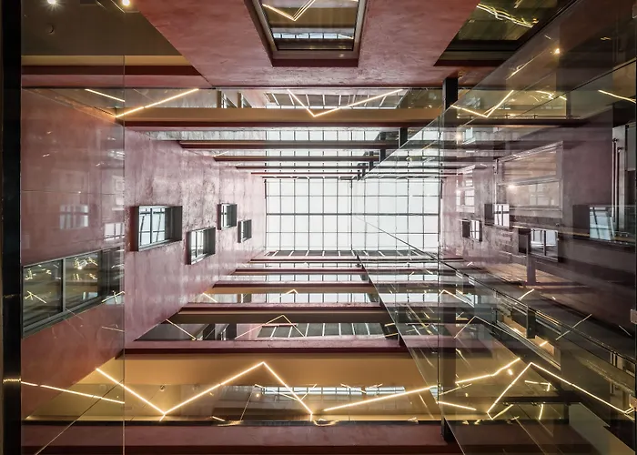 Arya Stadium Отель Барселона