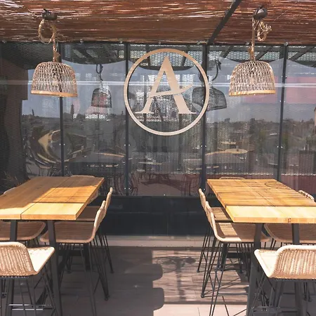 호텔 Arya Stadium 3*